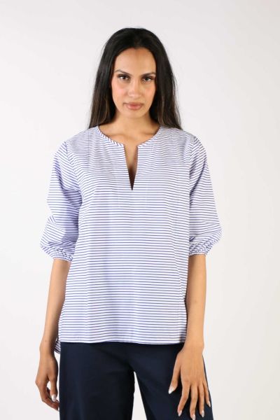 Go for easy vibes this season in this Elka top by Bagruu. In a round split neck and a panelled design, the top has peasant sleeves and can be styled with easy pants for a perfect day to night look. 