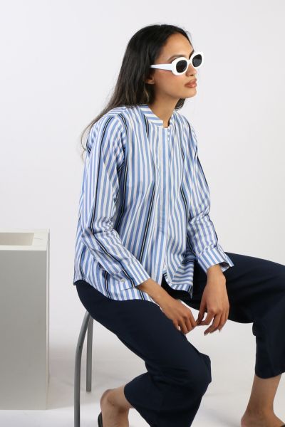 Your everyday style needs not to be boring - this Button through shirt is your new everyday blouse shirt. A striking stripe print, this cotton shirt features long cuffed sleeves and a mandarin collar with an open neck. Pair it up with your high waisted ta