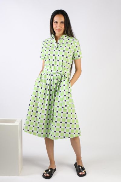 Shirtdresses are wardrobe staple and this Sara dress is no different. In an overall print, the dress has a shirt collar with front button closure and short sleeves. With side pockets and a belt to loop around and giving you much styling options, style thi