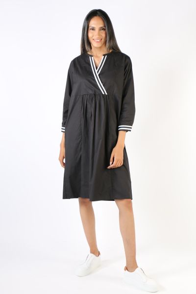 Bagruu Tikka Dress In Black