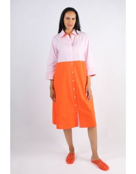 A classic shirt dress is hard to beat and this Harvey dress is one for the wardrobe staple. In a fun stripe color, it features a top to bottom button through closure with a collar and full cuffed sleeves with a black color under cuff. In a midi length, th