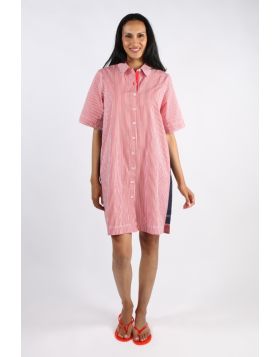 An easy throw on an go is a summer staple dress and Baci gives you just that. In a Washed Crushed Cotton, this dress is perfect to put on after a swim, layer with a tee or on its own. With its Crew neck, this Sleeveless Tiered Tank Dress makes you swing i