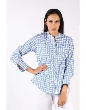 Your everyday style needs not to be boring - this Button through shirt is your new everyday blouse shirt. A striking geometric print, this cotton shirt features long cuffed sleeves and a mandarin collar with an open neck. Pair it up with your high waisted