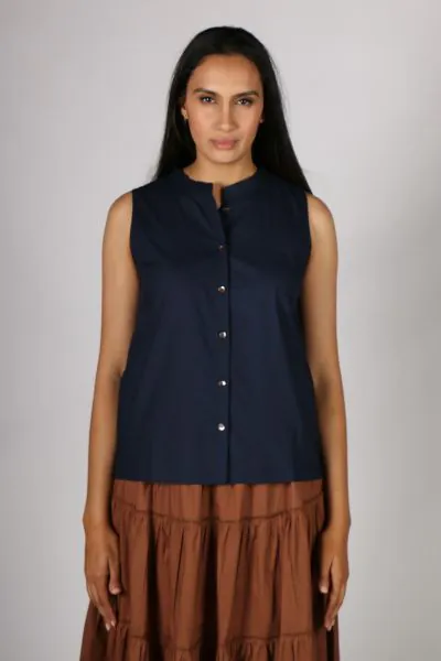 Mandarin Baku Top By Bagruu In Navy